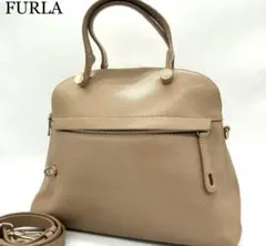 美品✨フルラ ショルダーバッグ 2way パイパー ベージュ ロゴ柄 ロゴ型押し