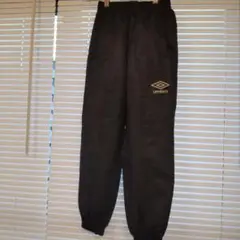 umbro ピステパンツ 黒 140