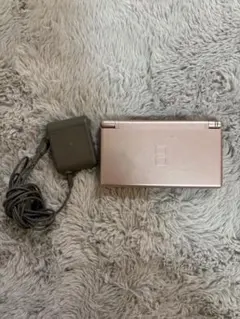 ピンク ニンテンドーDS Lite 本体 ACアダプター付き