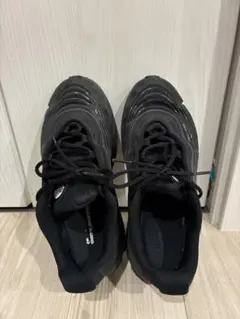 NIKE エアマックス　ファイア