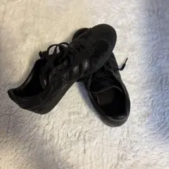 adidas gazelle スニーカー