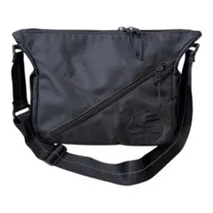 Item thumbnail for item 76452192-9b8e-4997-9037-d4406c0deb46