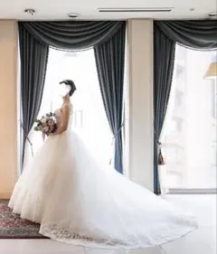 ウェディングドレス YNS Wedding プリンセスライン