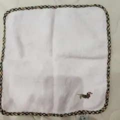 DAKSダックス犬刺繍 ピンク タオルハンカチレディース