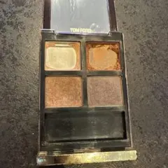TOM FORD アイシャドウパレット ブラウン系 4色のサムネイル