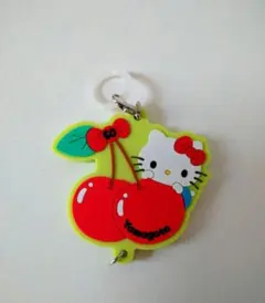 ハローキティ さくらんぼ キーホルダー - メルカリ
