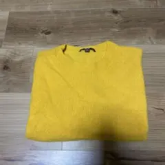 イエロー クルーネック 長袖ニット