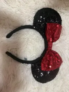 ディズニーカチューシャスパンコールカチューシャ 赤リボン