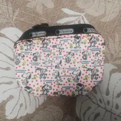 LESPORTSAC ポーチ　スヌーピー柄