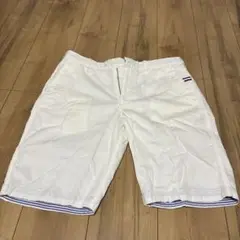 BEAMS HEART ホワイトショートパンツ