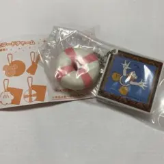 ディズニーリゾートガチャガチャ　ミニフードチャーム　カプセルトイ