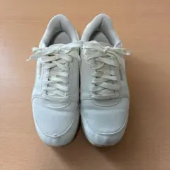 PUMA スニーカー オフホワイトのサムネイル