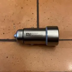 Xiaomi シガーソケット USB充電器 カーチャージャー