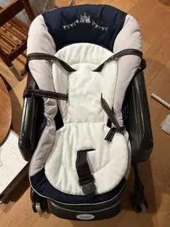 Combi ベビーシート ネイビー/ホワイト