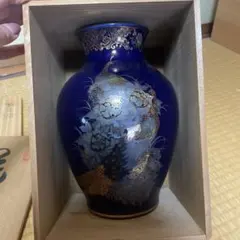 有田焼】蓋付き壷 孔雀 牡丹 - メルカリ