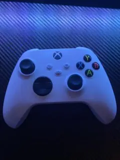 ホワイト ワイヤレス Xbox コントローラー
