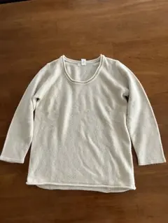 and itの色とデザインがナチュラルな長袖カットソー(120/男女児兼用)