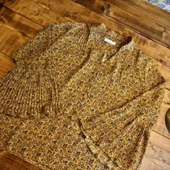 BEAUTY & YOUTH ベルスリーブ小花柄ブラウス　フリーサイズ　黄色