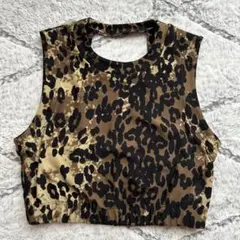 Reebok ヒョウ柄 クロップドトップ（S）