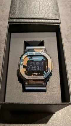 カシオG-SHOCK DW-B5600G-2JFターコイズブルー スケルトン - メルカリ