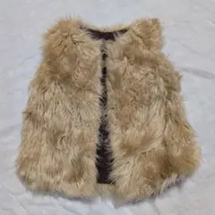 ベージュ ファー ノースリーブ アウター