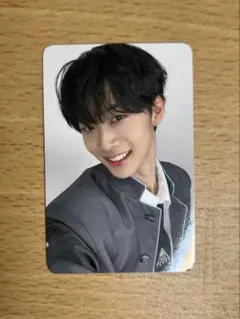 Item thumbnail for item a45ceb7f-d8b9-40b0-98ea-efdb68d70b99