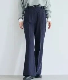 ストライプセミフレアパンツ coca