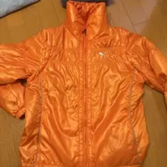 PUMAナイロンジャケット、ベストにもなります