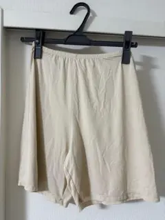 ペチコートパンツ