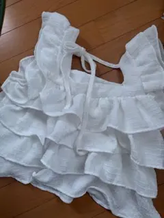 フリル付きビスチェ