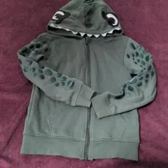 H&M　恐竜デザイン パーカー オリーブグリーン130センチ