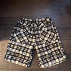 150センチ女の子　 ショートパンツ チェック