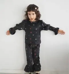 【新品未使用】softcheese しまむら　ベロアセットアップ　80サイズ