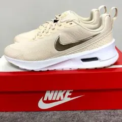 新品 NIKE ナイキ レディース エアマックス ランニングシューズ 24