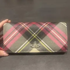 Vivienne Westwood 長財布 タータンチェックのサムネイル