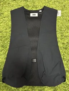 ユニクロ UNIQLO ベストMサイズ