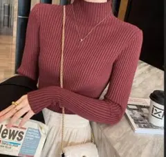バーガンディ リブ編み ハイネックセーター
