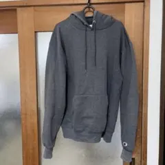 Champion グレー フード付きパーカー