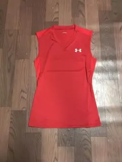 ラスト1 アンダーアーマー XL ノースリーブ タンクトップ アンダーシャツ