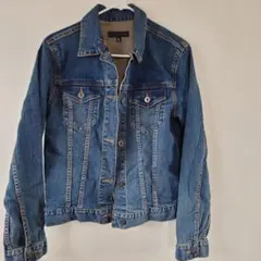 ユニクロ　デニムジャケット Mサイズ デニムブルー