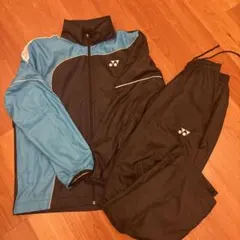YONEX ウインドブレーカーSサイズ　￼ 上下