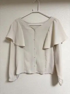 しまむら フリル付き長袖ブラウスのサムネイル