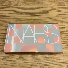 【限定品】NARS AFTERGLOW IRRESISTIBLE アイシャドウのサムネイル