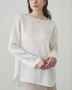 yonfa フラッシースリットスリーブティー (white) - メルカリ