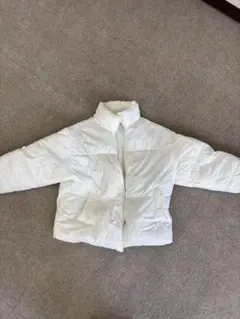 ダウンジャケット白色