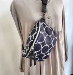 ミナペルホネン タンバリンチャコール　ハンドメイドボディバッグ ミナペルホネン tambourine ボディバッグ - ミナペルホネン正規