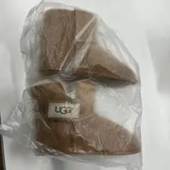 UGG ブラウン ショートブーツキッズ
