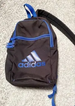 adidas ボディバッグ ショルダーバッグ　黒/青