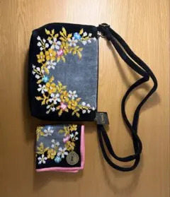 【新品タグ付】フェイラー ショルダーバッグ＆ハンカチ セット 花柄 ブラック