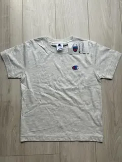 新品未使用タグ付　チャンピオン　半袖Tシャツ　ロゴ　ワンポイント　サイズ110